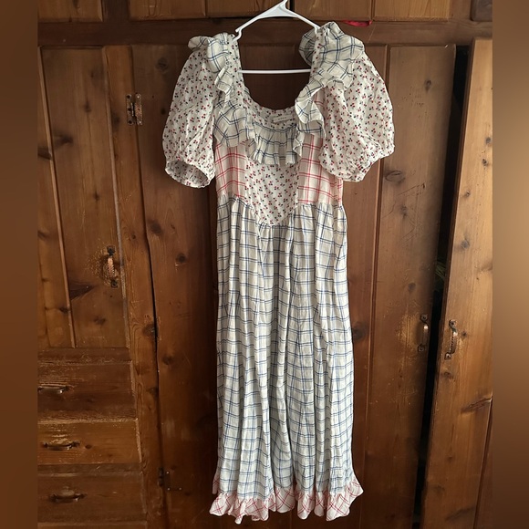 Doen Almada Dresss - Picture 4 of 8